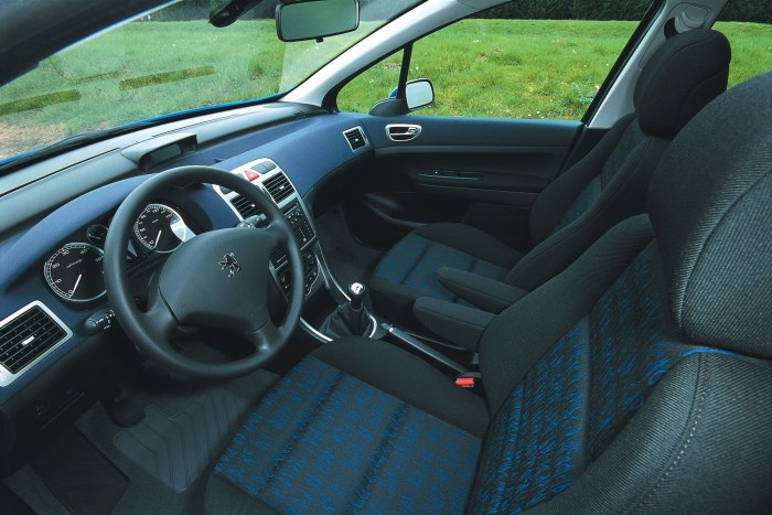 Peugeot 307 SW салон