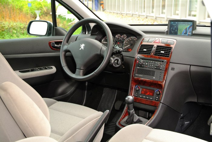 Peugeot 307 салон