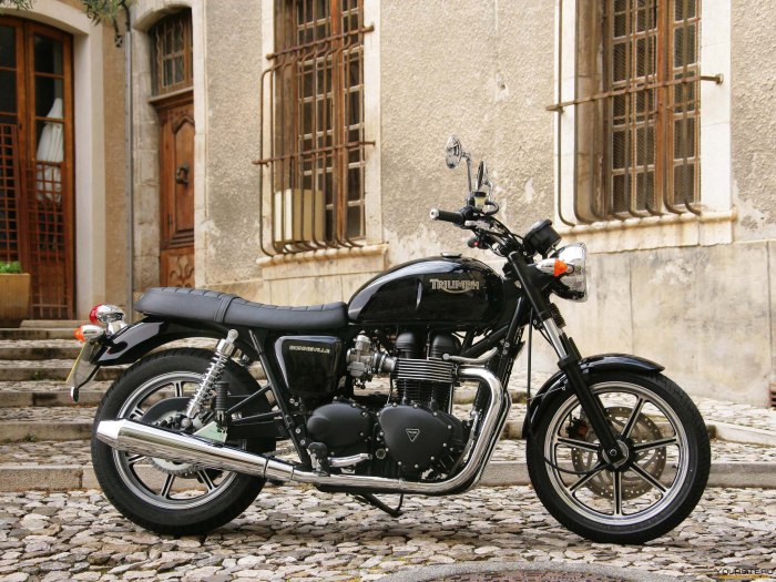 Мотоцикл Triumph Bonneville