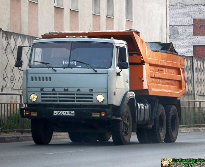 КАМАЗ 55111 самосвал