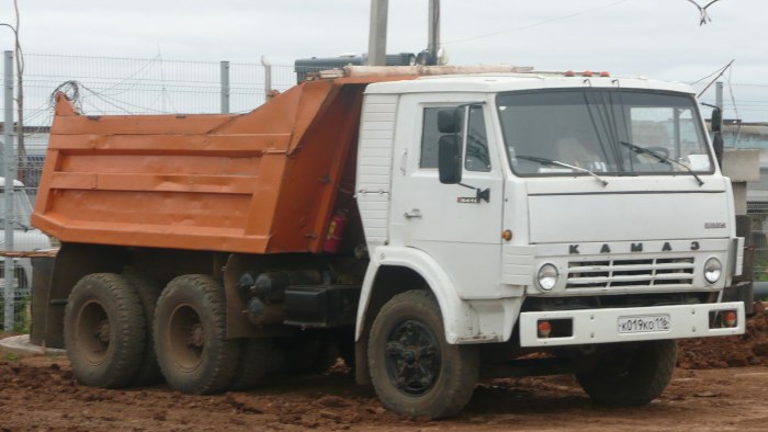КАМАЗ 55111 тягач