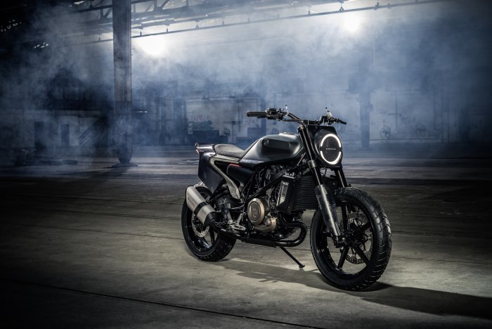 Мотоцикл Husqvarna Svartpilen 701