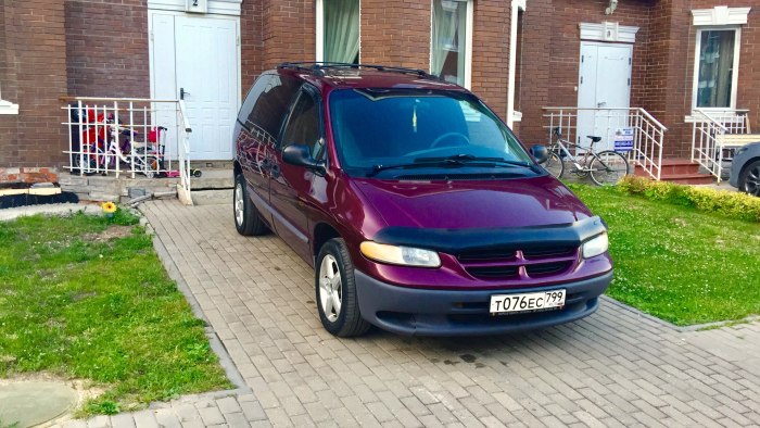 Dodge Caravan 1999