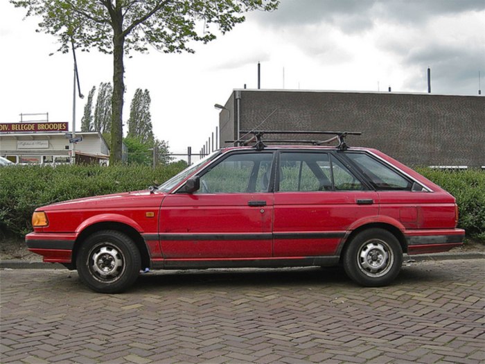Nissan Bluebird 1986 универсал
