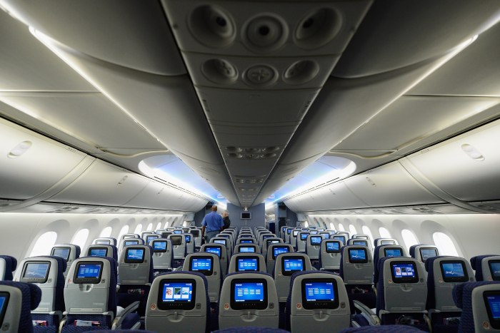 Boeing 787‑8 широкий фюзеляж