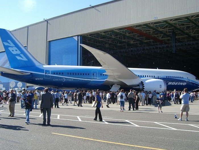 Боинг 787 Дримлайнер
