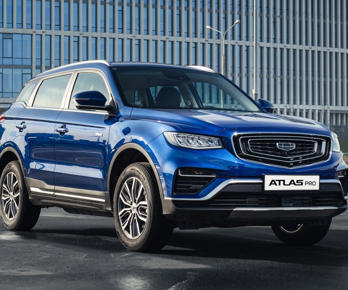 Кроссовер Geely Atlas Pro