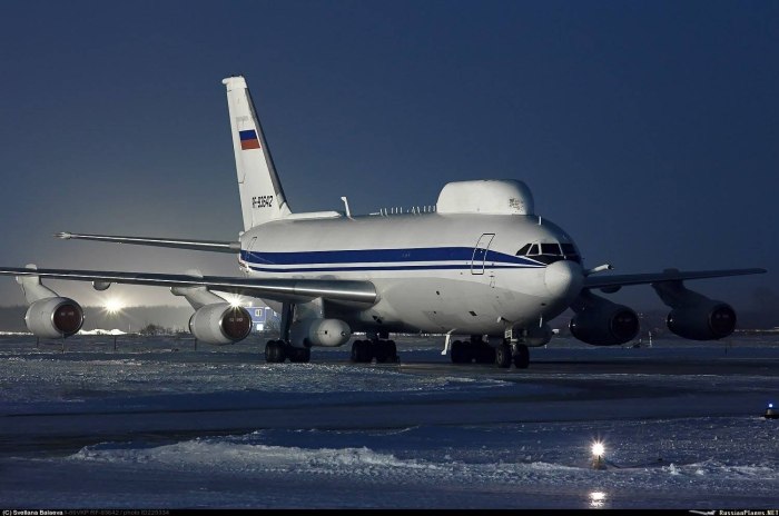 Военный самолет ил 86