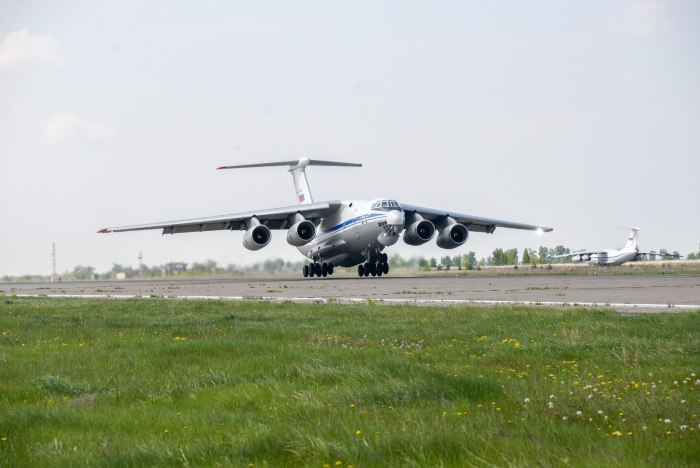 Самолет ил 76 МД