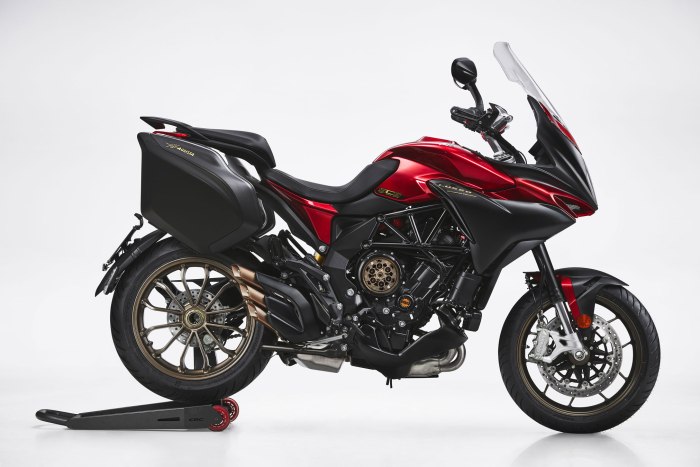 MV Agusta Turismo veloce 800 exaust
