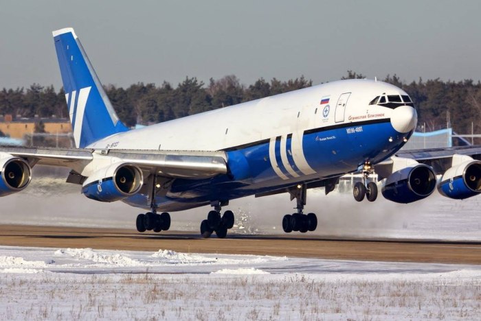 Ил 96 400т шасси