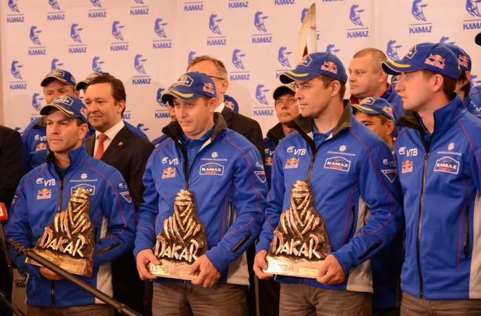 Команда КАМАЗ мастер состав