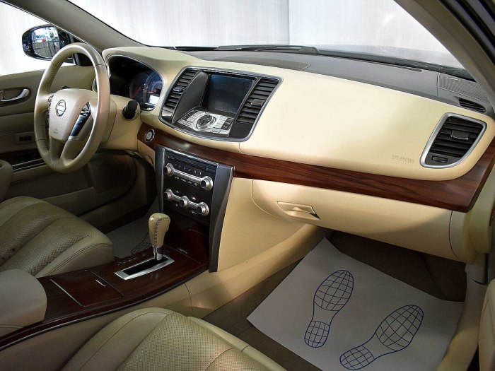 Nissan Teana j32 салон