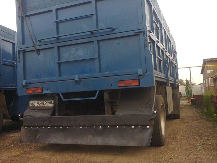 Бампер задний КАМАЗ 5320