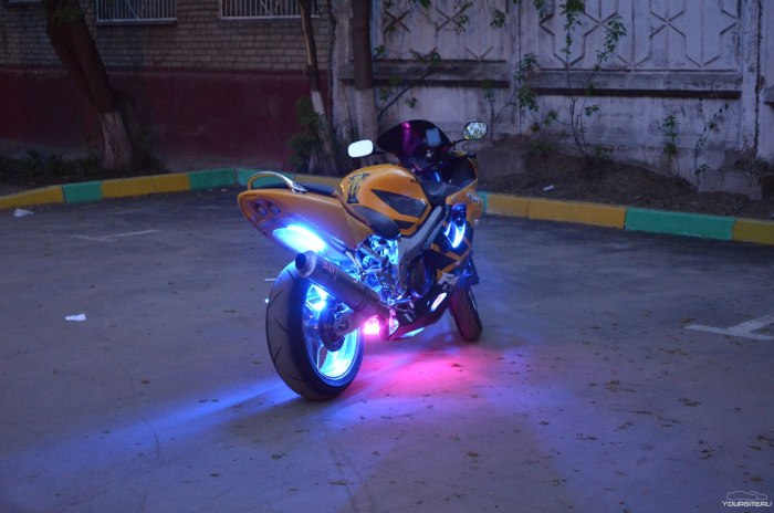 Honda CBR 600 RR С led подсветкой