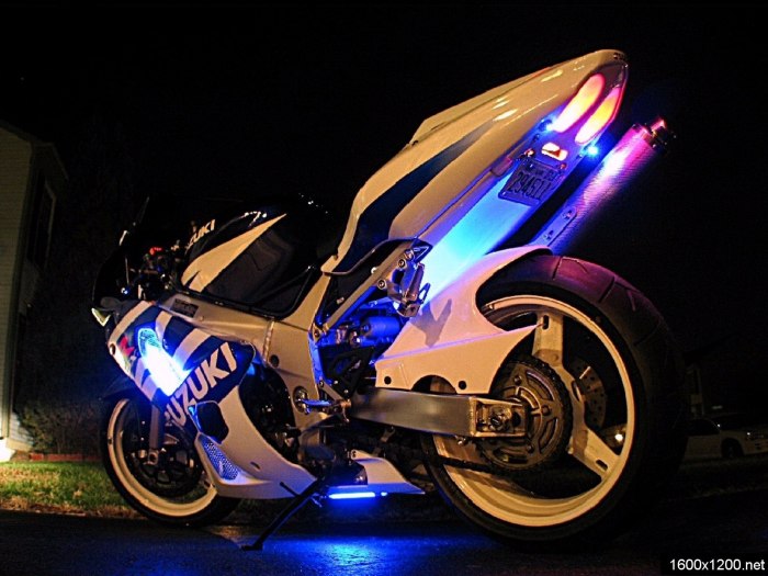 Yamaha r6 2005 неоновая подсветка