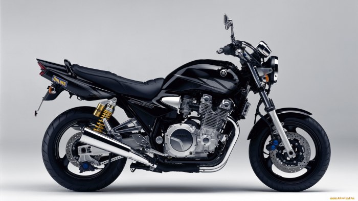 Yamaha XJR 1300