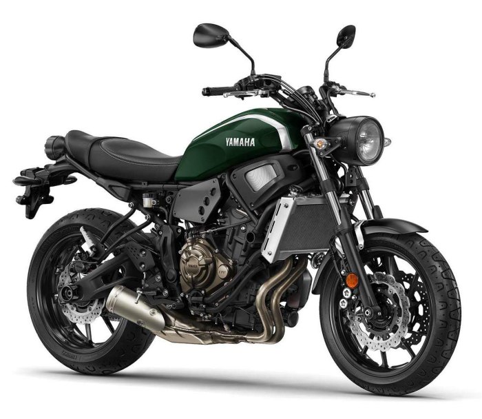 Yamaha MT-07 xsr700