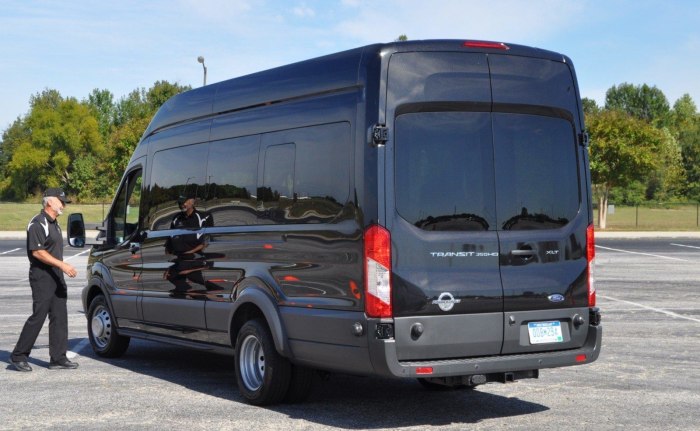 Ford Transit пассажирский