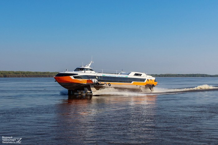 Теплоход Метеор 120р