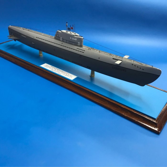 Масштабная модель подводная лодка к-433