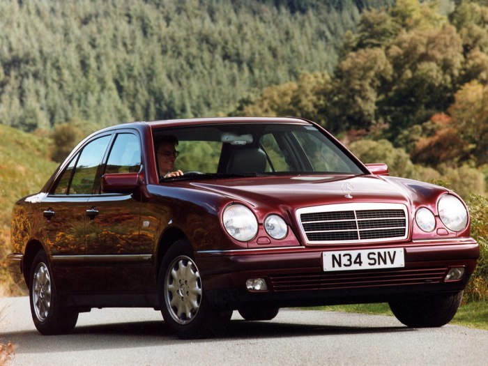 Mercedes-Benz w210