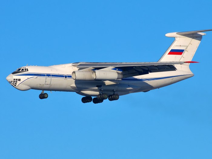 Транспортный самолёт ил-76 ТД