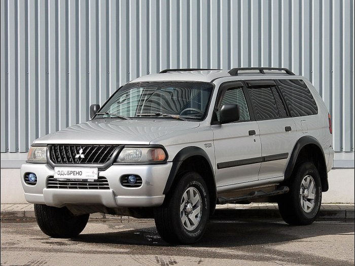 Mitsubishi Montero Sport