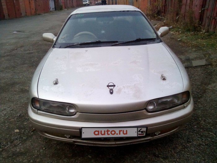 Nissan Presea 1