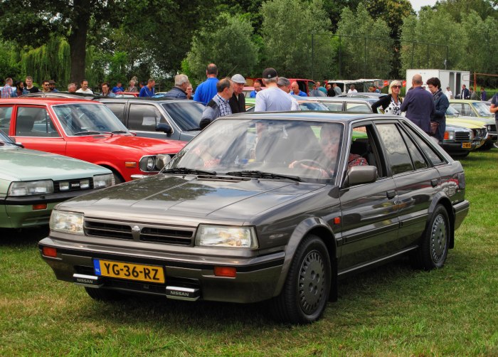 Ниссан Блюберд 1990
