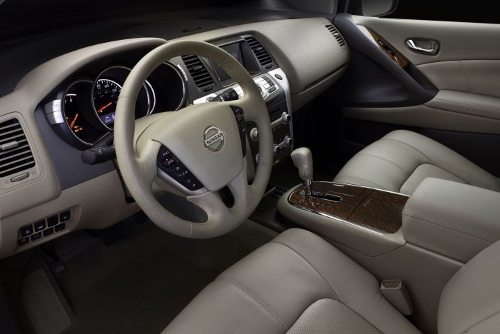 Nissan Murano 2012 салон