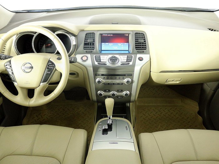 Murano z50 Interior
