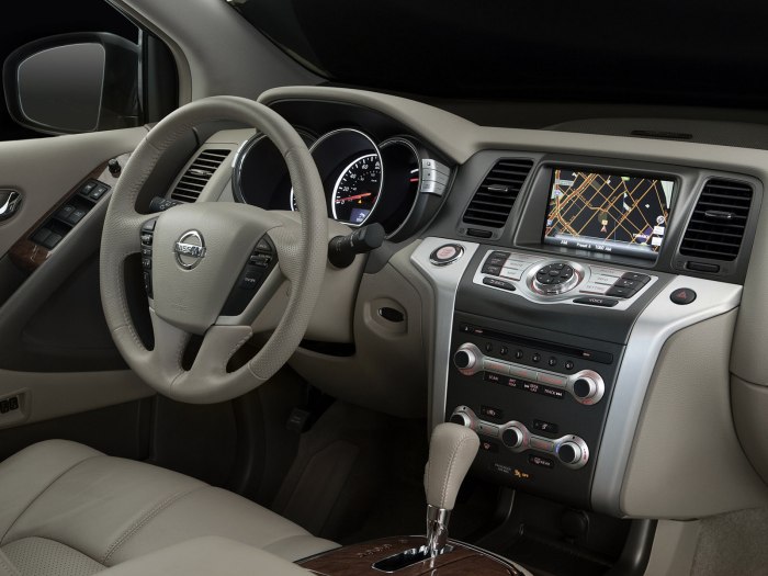 Nissan Murano 2012 салон