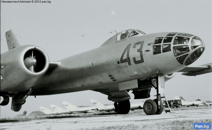 Самолет ил-28