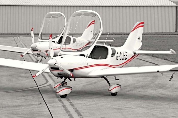 PS 28 Sport Cruiser