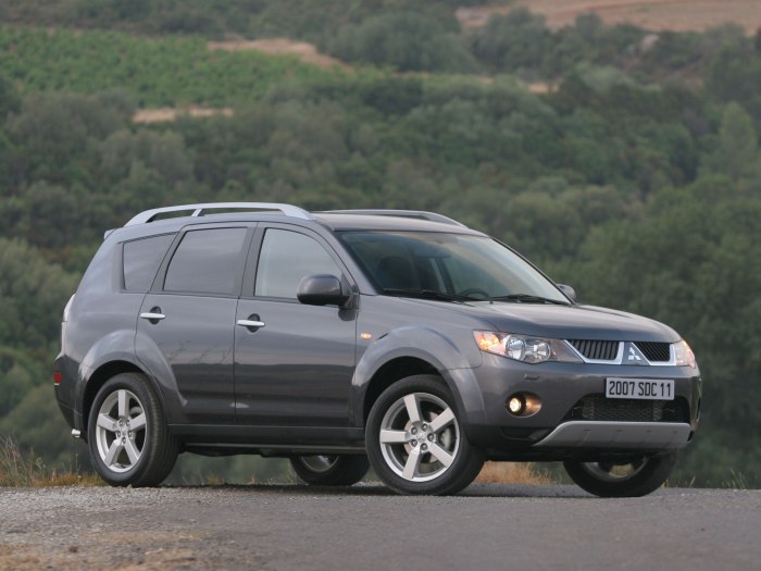 Mitsubishi Outlander 2.0 2007