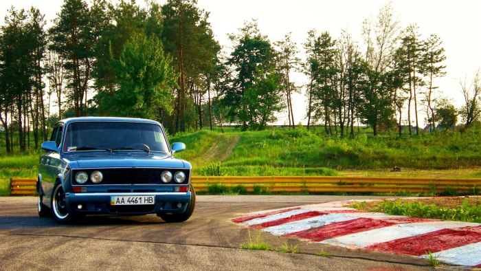 ВАЗ 2103 купе