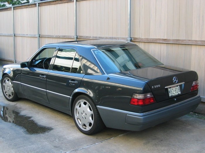 Mercedes Benz w124 e500