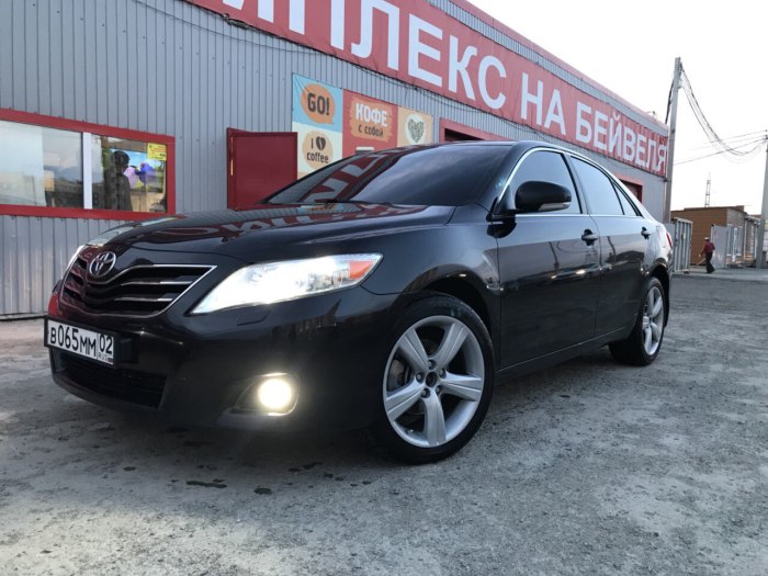 Toyota Camry xv40 r17