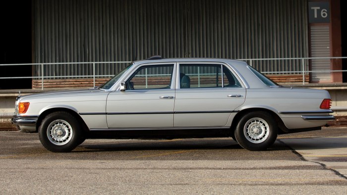 Mercedes Benz w116 450 sel