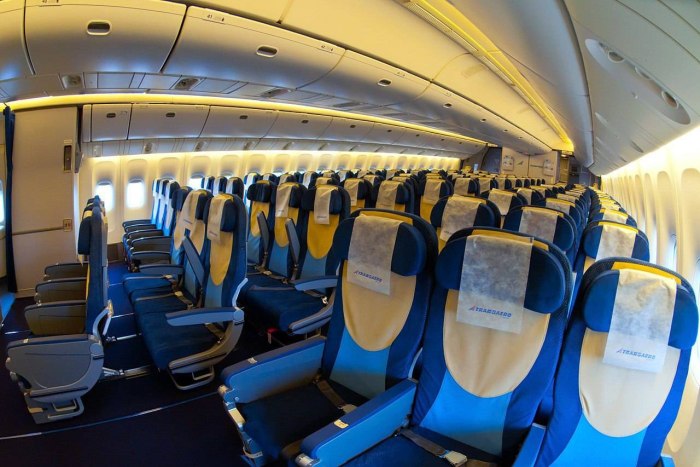 Боинг 777 салон