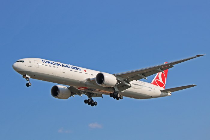 Боинг 777300er
