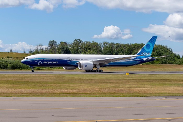 Боинг 777 9