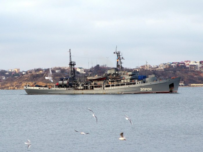 Кадена корабль
