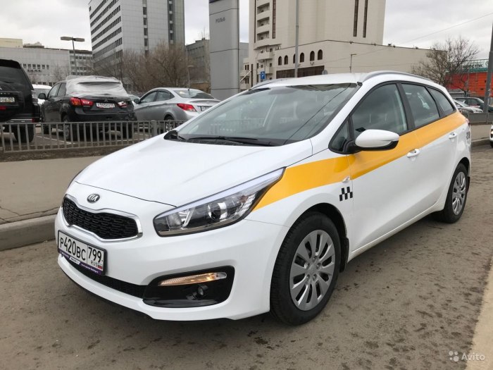 Kia Rio такси