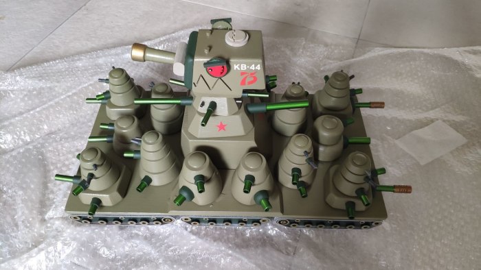Игрушки танки кв 44