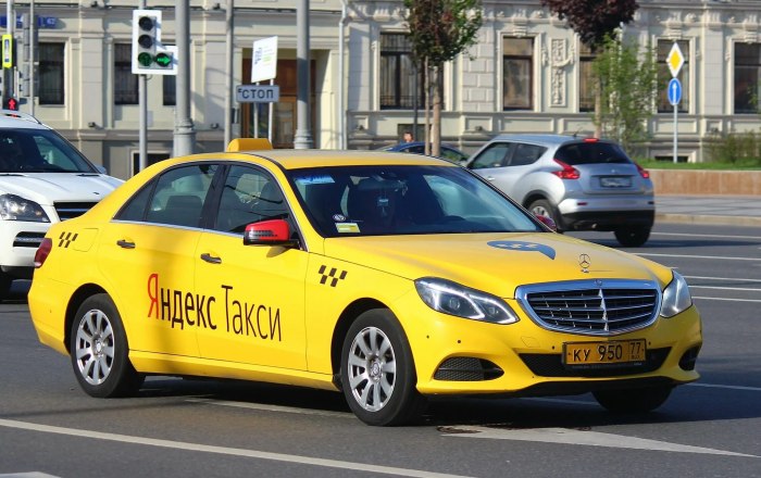 Майбах Яндекс такси