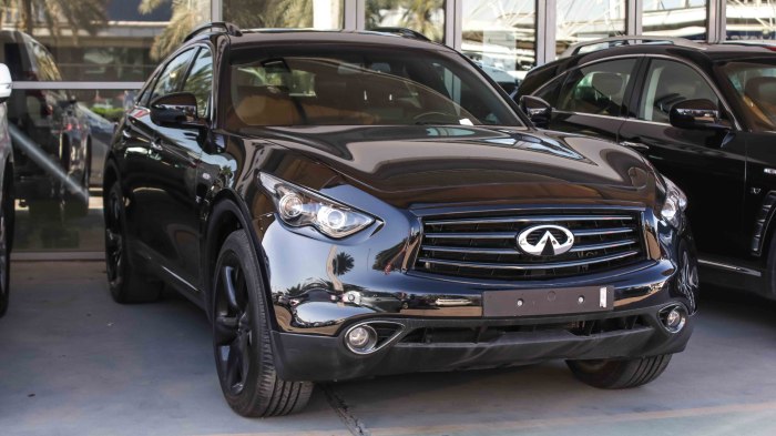 Infiniti qx70