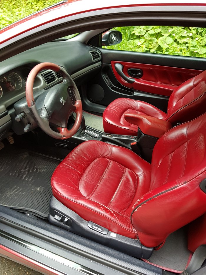 Peugeot 406 купе салон