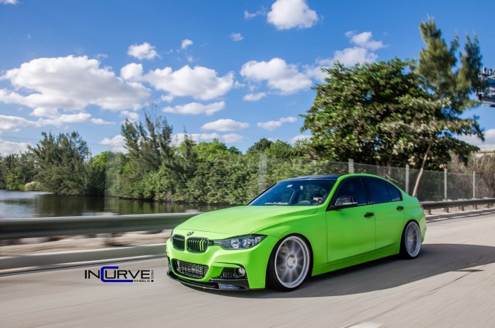 BMW f30 зеленая